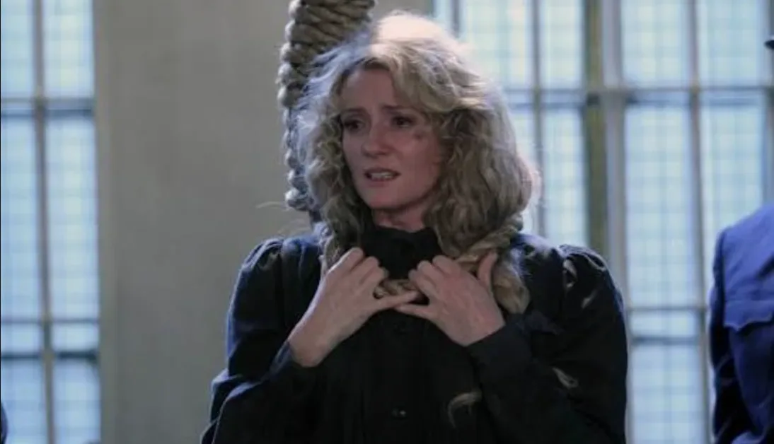 Julia Ogden in Murdoch Mysteries1
