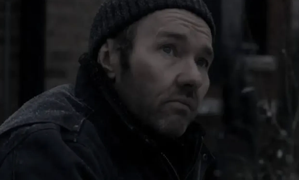 Bearded Jason in Dark Matter Season 2 Episode 5