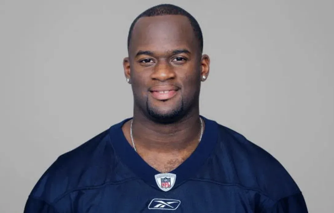 How Did Vince Young Lose His Money? His Financial Troubles Explained