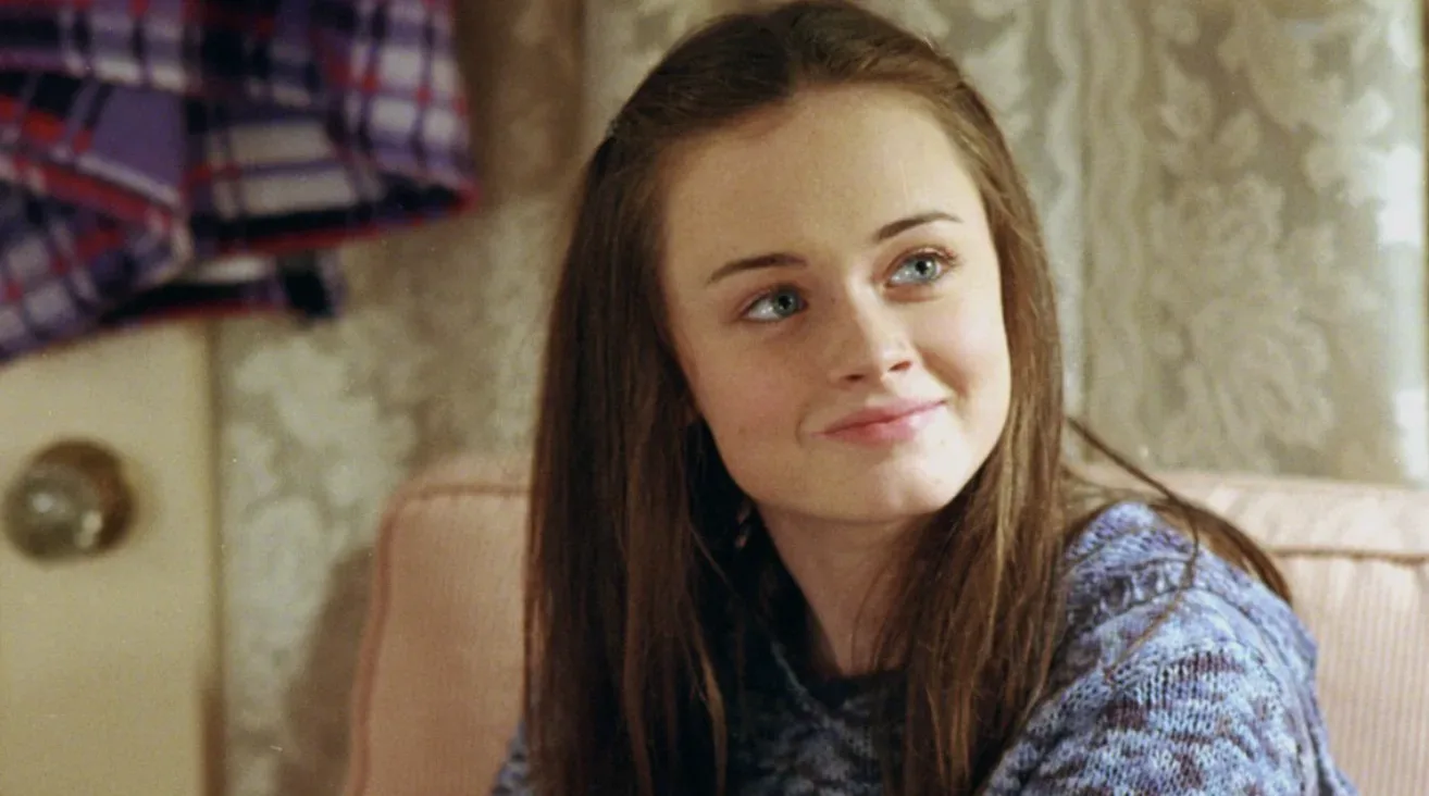 Alexis Bledel in a scene from Gilmore Girls.