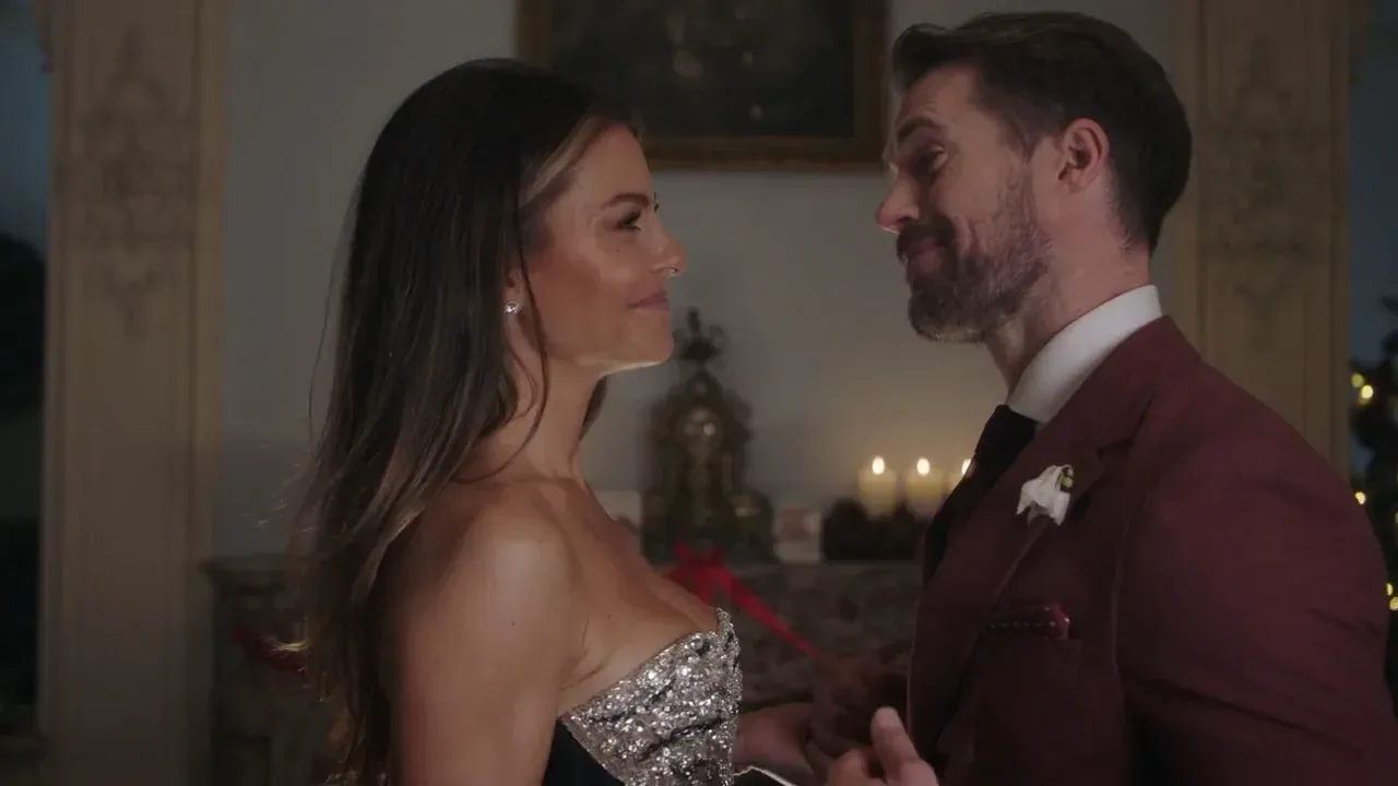 Christmas at Plumhill Manor Filming Locations and Cast Details