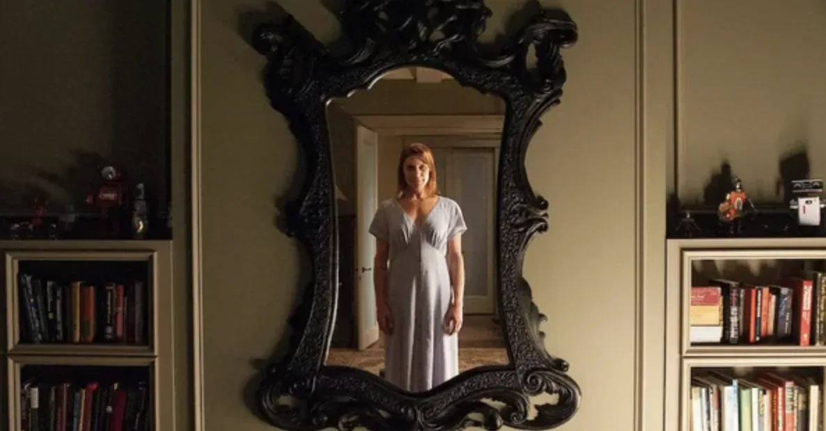 The Oculus Mirror