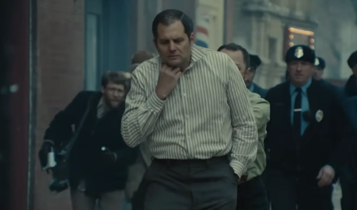 American Hostage Season 1 Episode 1 2