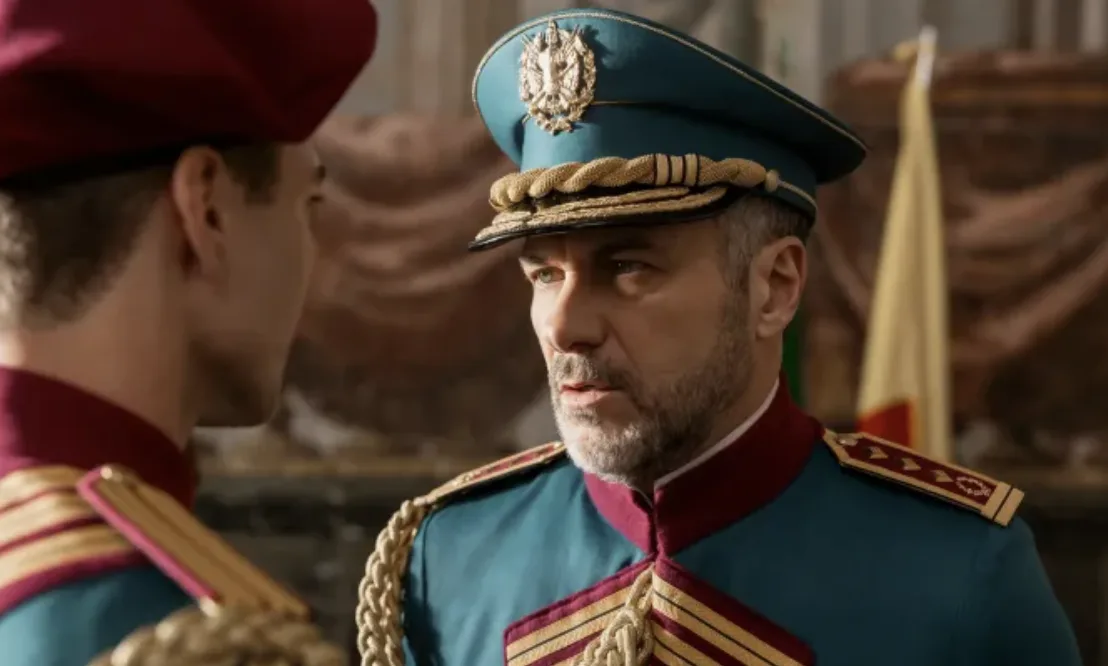 Massimiliano Gallo as Commander Achille Giordano