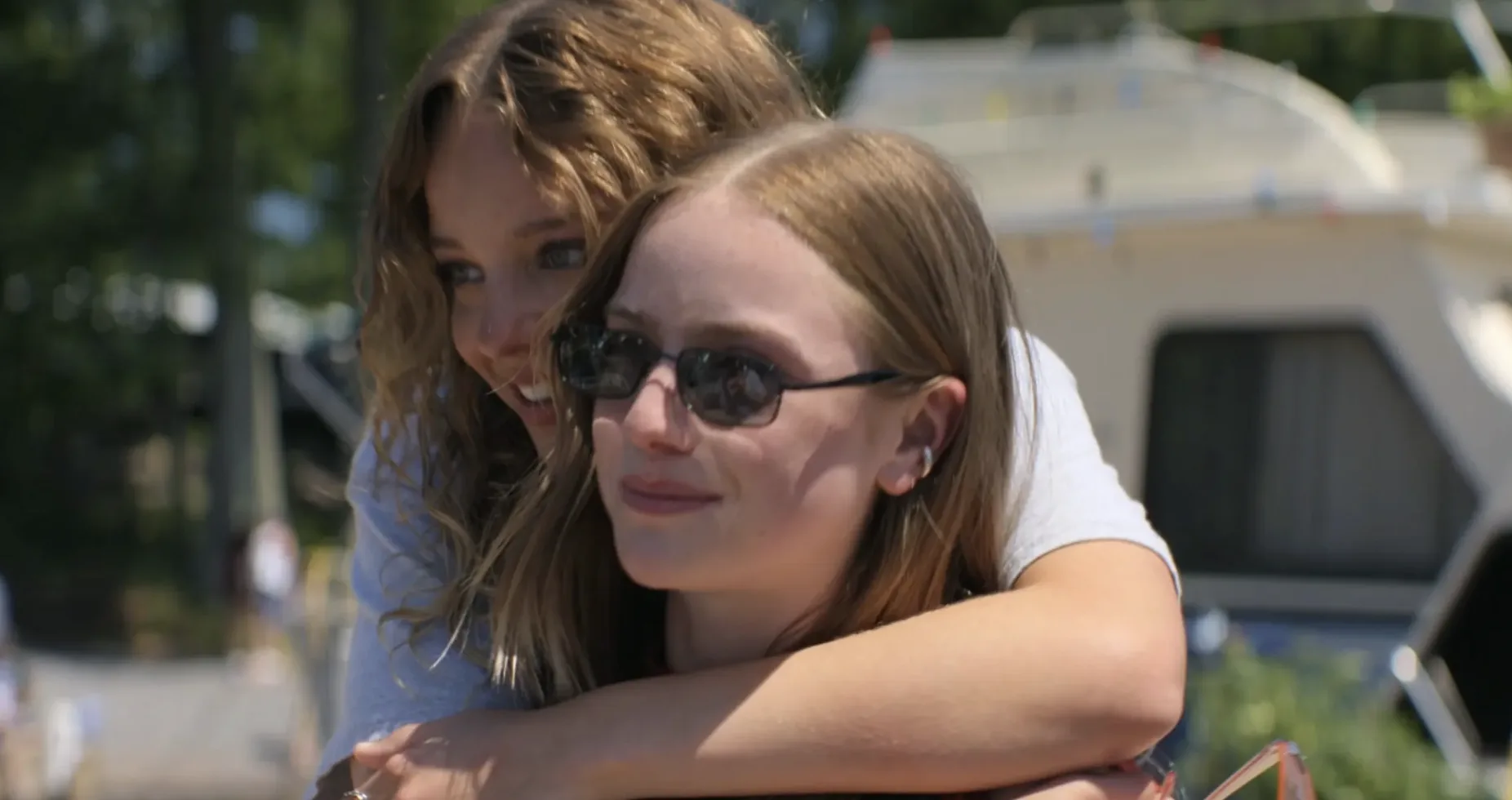 Do Oona and Ramona End Up Together in Sterling Point? Their Queer Romance Explained