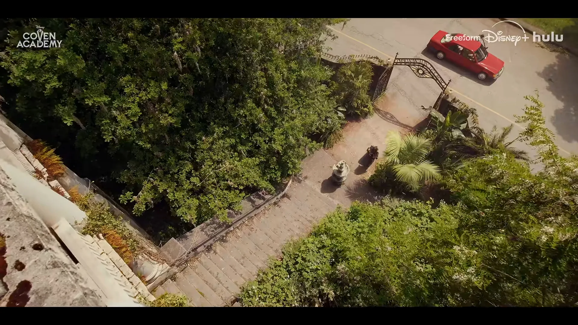 VS–YouTube-144CovenAcademyTrailerDisney-YouTube-0’08”