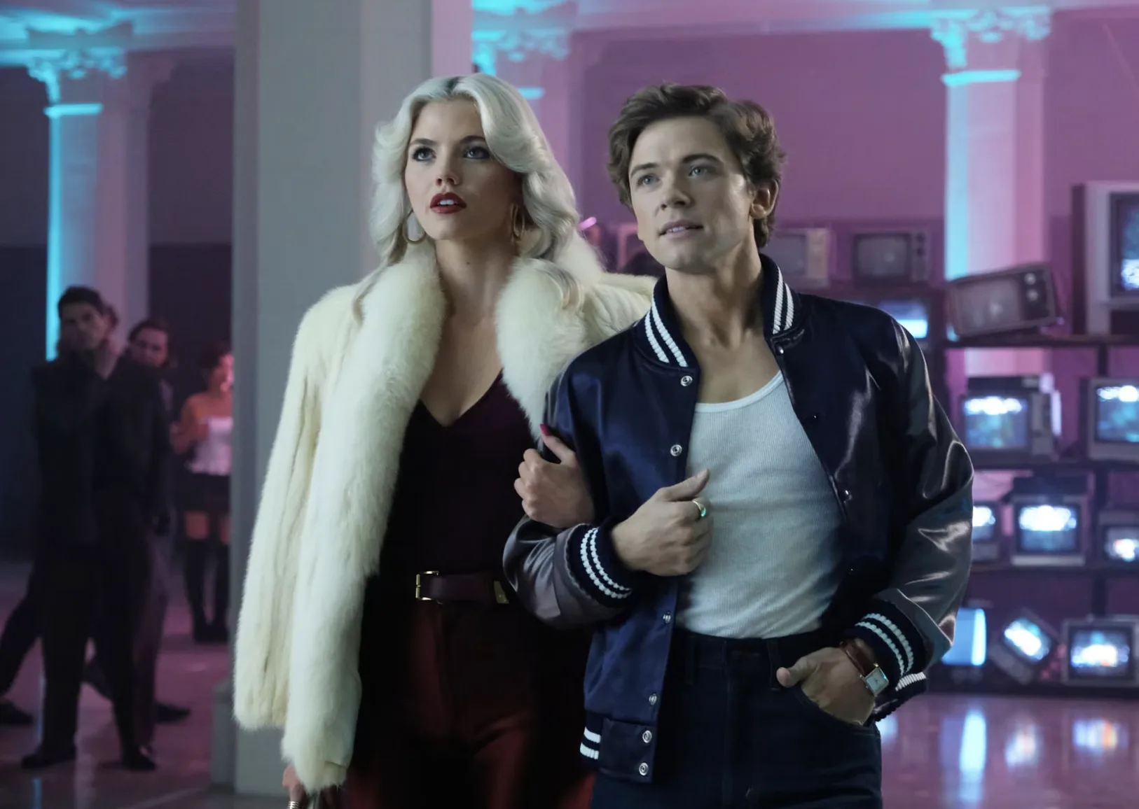 The Shards: Is Matt Dead, and Who Knows Bret’s Secret?