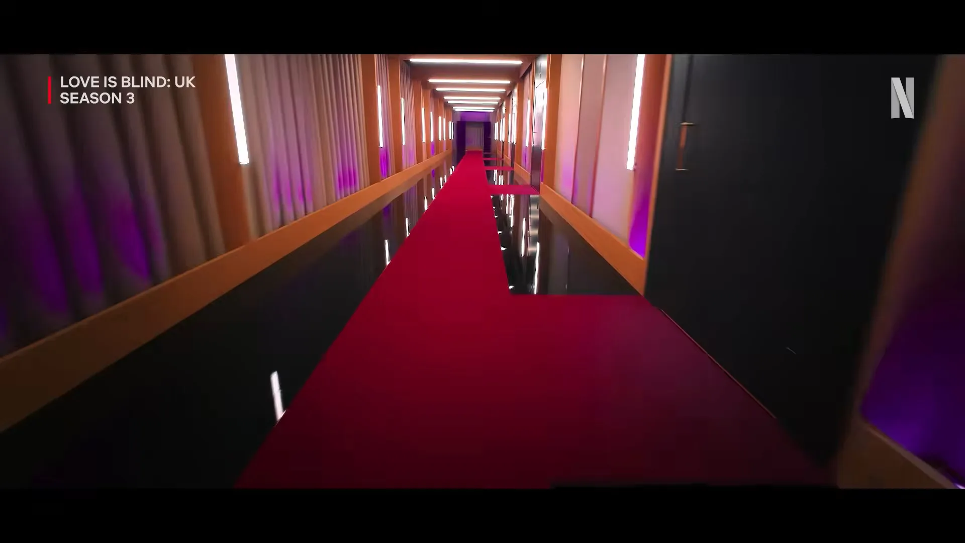 VS–YouTube-61LoveIsBlindUKSeason3OfficialTrailerNetflix-YouTube-0’00”