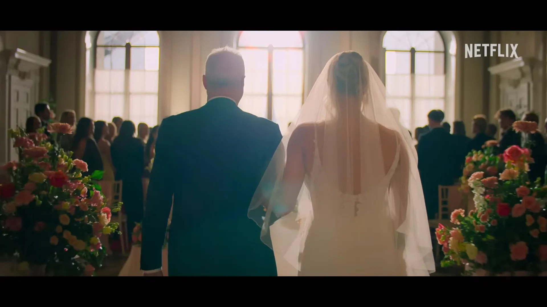 VS–YouTube-61LoveIsBlindUKSeason3OfficialTrailerNetflix-YouTube-1’01”