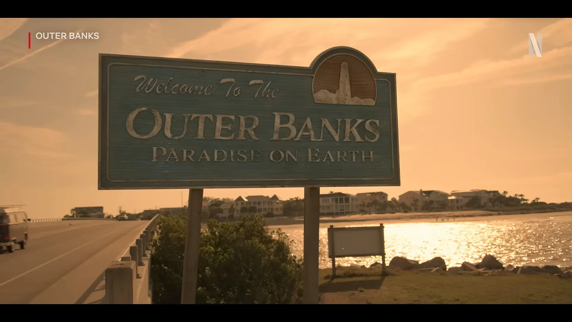VS–YouTube-62OuterBanksSeason5FinalTrailerNetflix-YouTube-0’02”