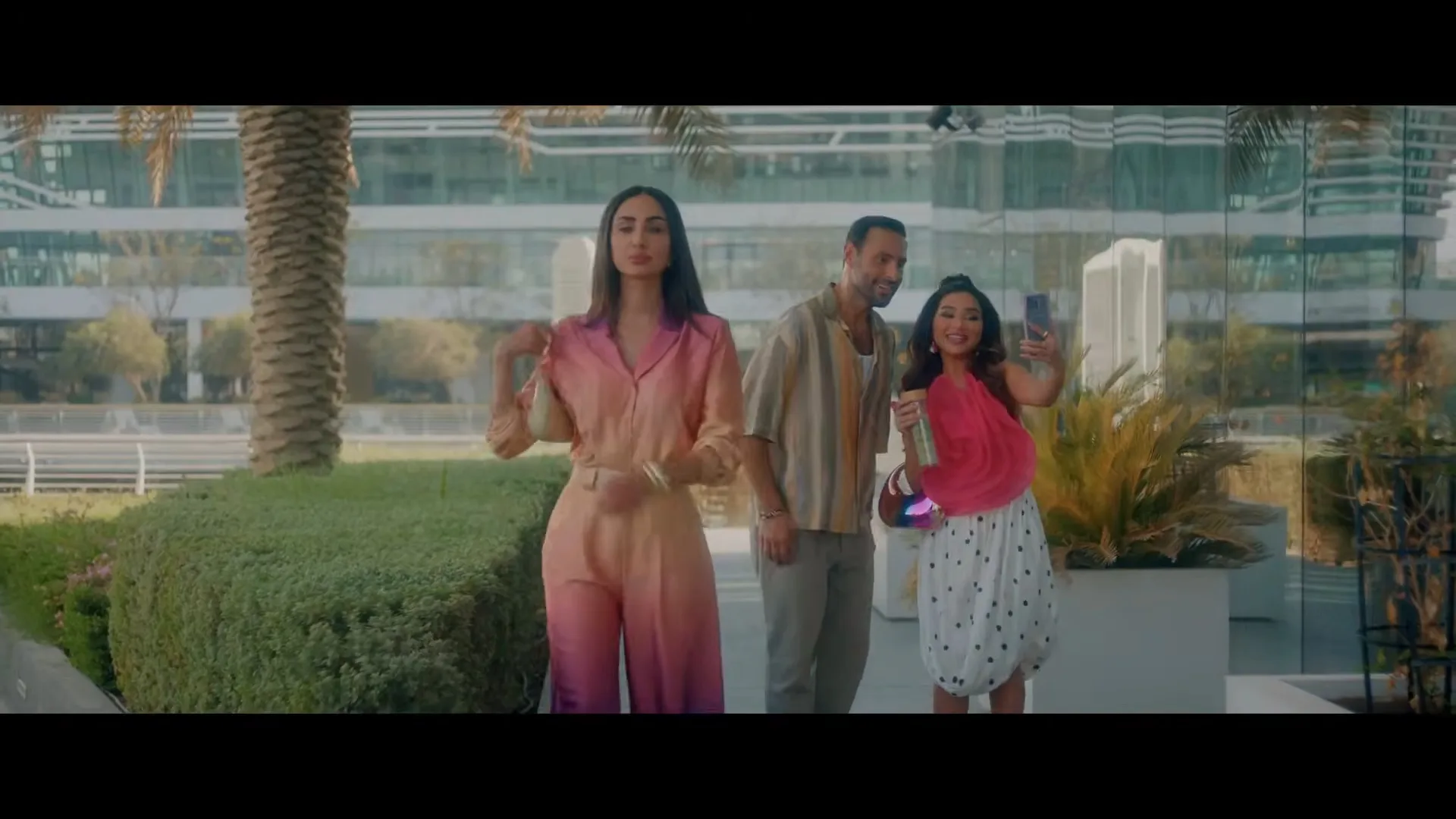 Love in Slow Motion (Ahebak Min Zaman) Filming Locations and Cast Details