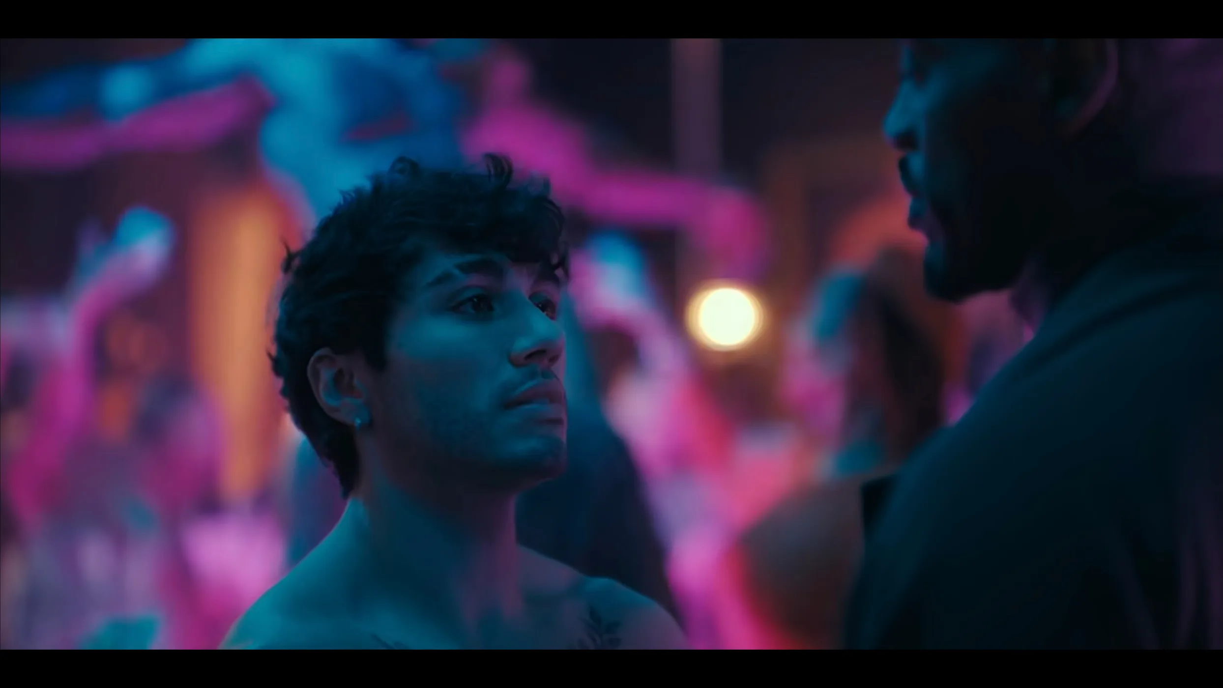 VS–Netflix-Netflix-18’15”