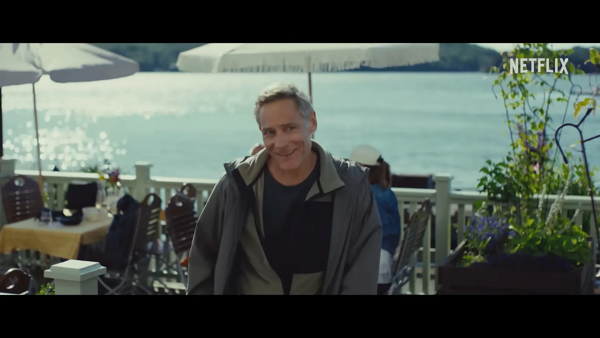 VS–YouTube-86TheSecretWomanOfficialTrailerNetflix-YouTube-0’11”