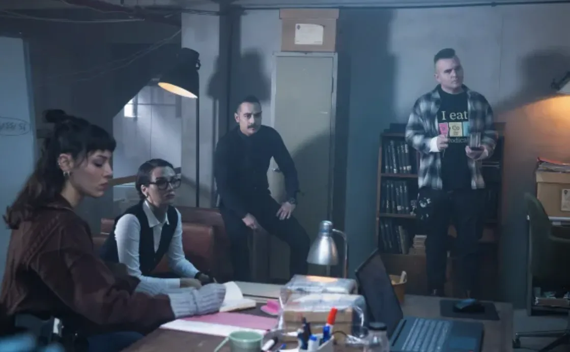 Graveyard Season 3 Ending Explained: What Happens to Önem and Serra?