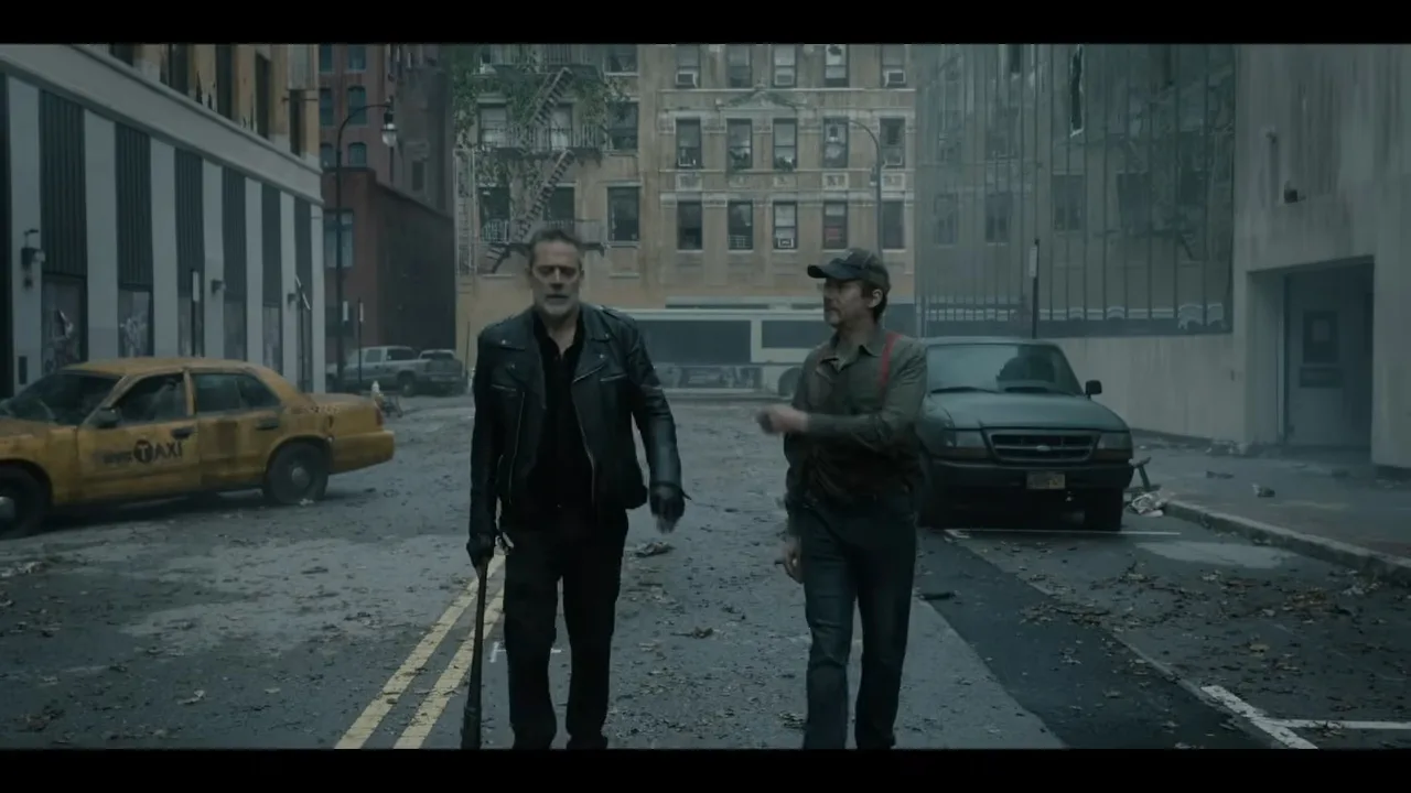 VS–YouTube-18DillardTheWalkerWhispererClipSeason3Ep2TheWalkingDeadDeadCity-YouTube-0’05”