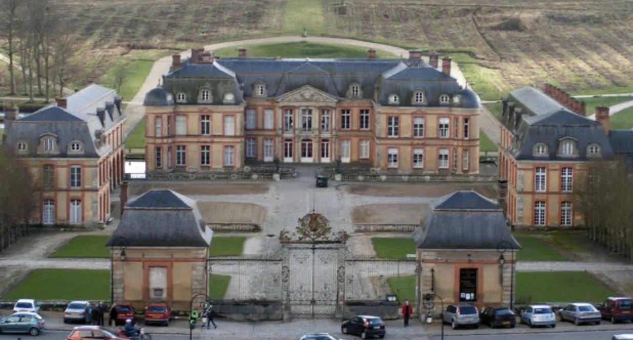 Call My Agent! The Movie Filming Locations
