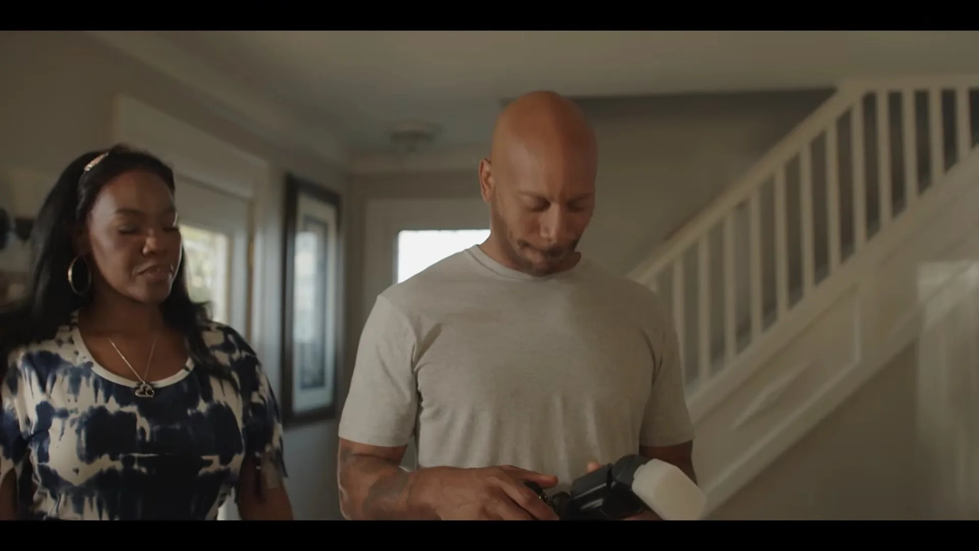 VS–YouTube-108TheDeliveryGirlOfficialTrailerTubiOriginal-YouTube-0’13”