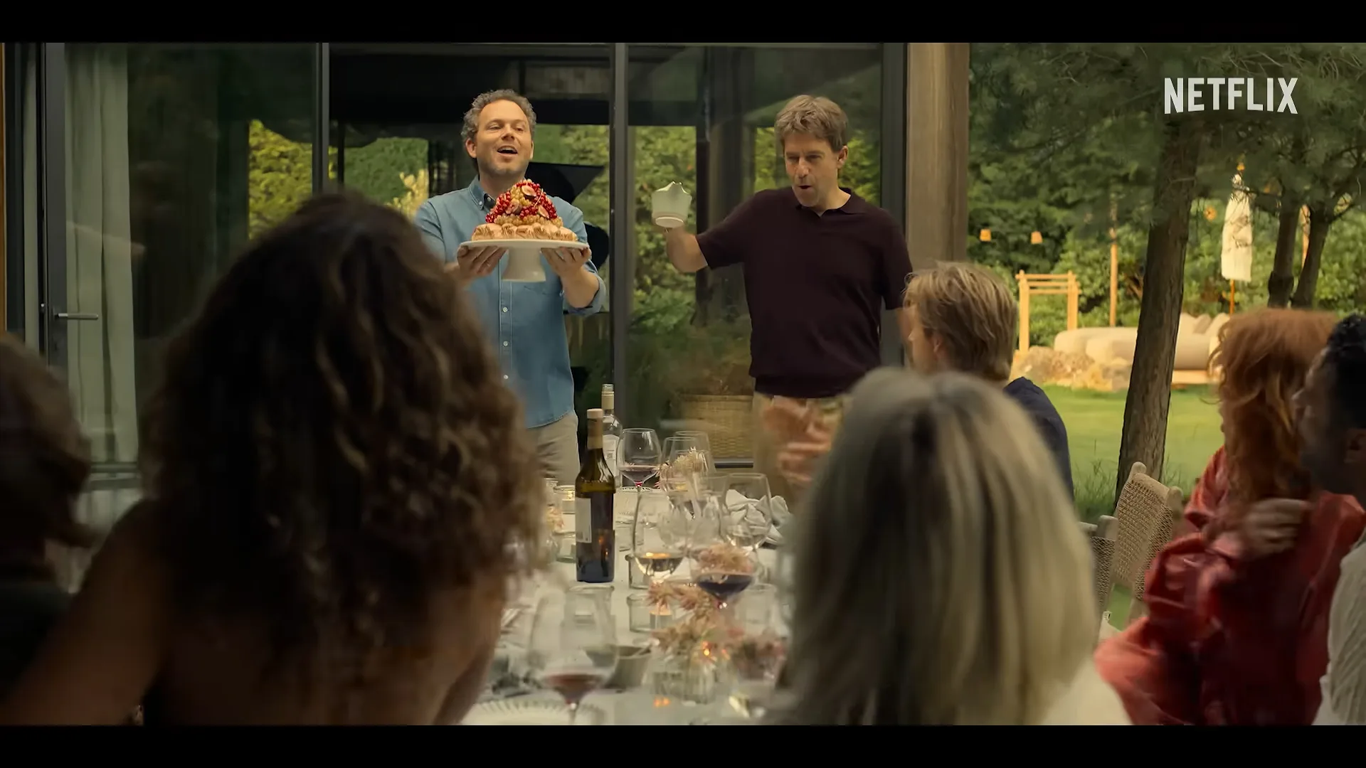VS–YouTube-108ThePerfectLieOfficialTrailerNetflix-YouTube-0’34”